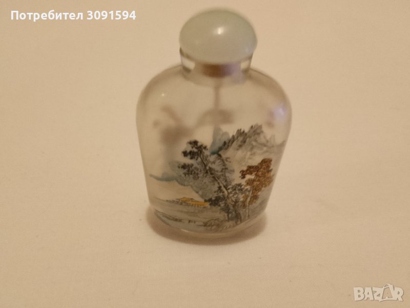   китайска бутилка за емфие е направена от стъкло, вътрешната повърхност е изрисувана с графики на , снимка 1