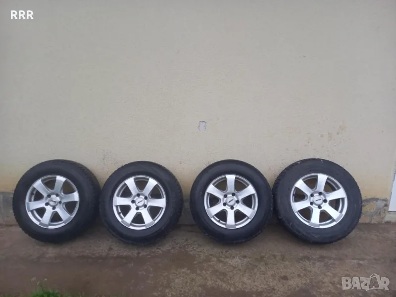 Гуми за джип, снимка 1