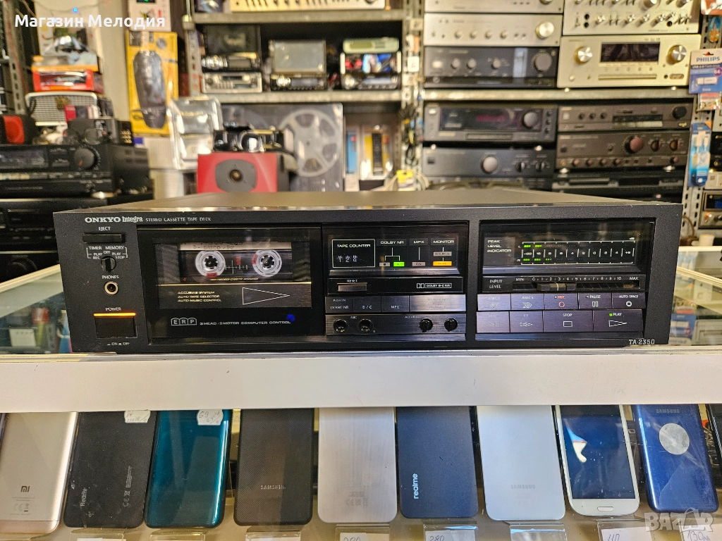 Триглав касетен дек ONKYO Integra TA-2350 В отлично техническо и визуално състояние., снимка 1
