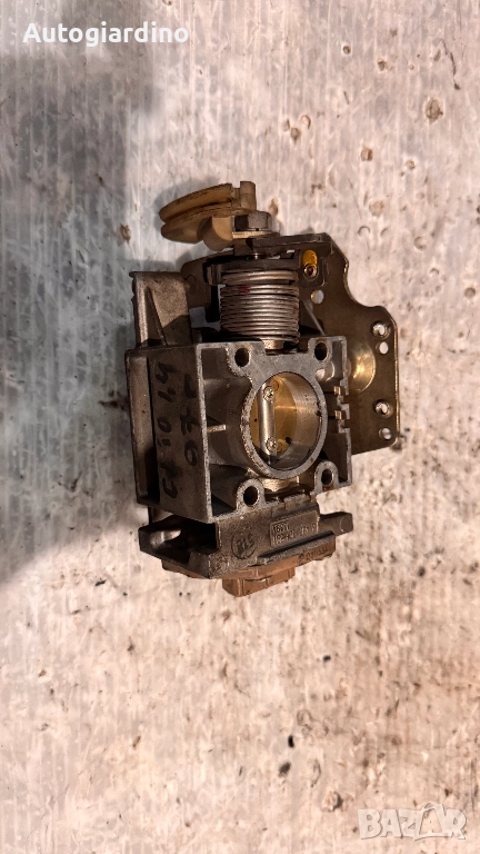 Дроселова Клапа за Renault Clio 1997 - 3435201597, снимка 1