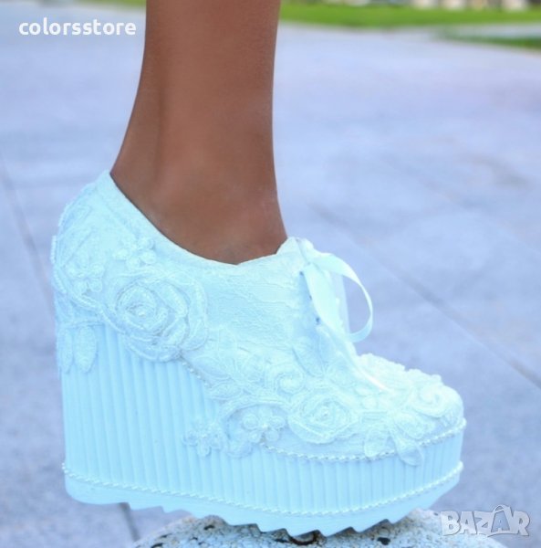 Обувки на платформа - бели - 710-03, снимка 1
