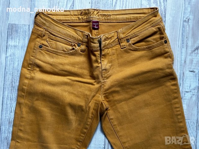 Жълти дънки, размер S, снимка 2 - Дънки - 40033907