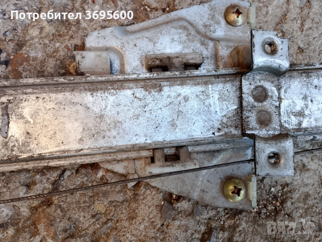 Mitsubishi Pjero 3 Мицубиши Паджеро 3 преден ляв стъклоповдигач моторче машинка стъкло шофьорско, снимка 3 - Части - 52882999