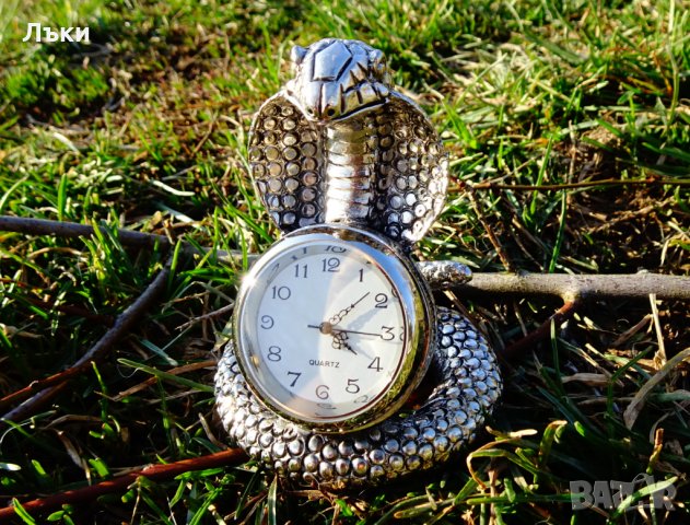 Seiko посребрен настолен часовник Кобра,Змия.  , снимка 7 - Антикварни и старинни предмети - 32045487