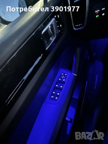 Porsche Cayenne E-Hybrid* Sport Chrono* 21 RS SPYDER* LED-MATRIX , снимка 15 - Автомобили и джипове - 50652845