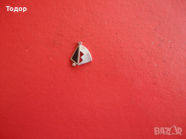 Сребърна висулка медальон с камък 925, снимка 6 - Колиета, медальони, синджири - 44762288