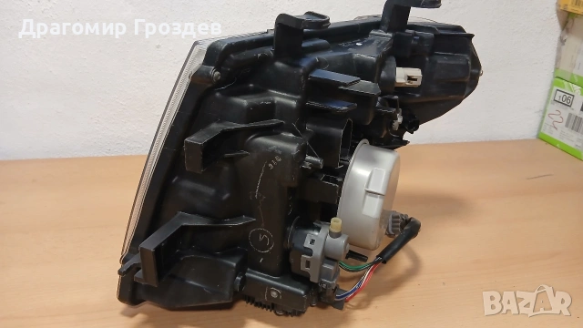 Десен XENON фар за Nissan Pathfinder (R51) / Нисан Патфайндер (2004-2012), снимка 8 - Части - 53305221