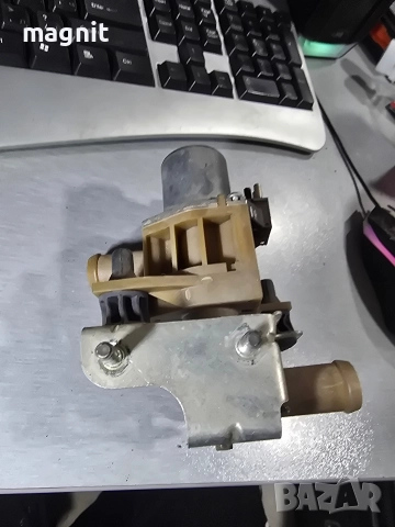 1147412080 Клапан парно Mercedes W202 0018303664, снимка 3 - Части - 52584995