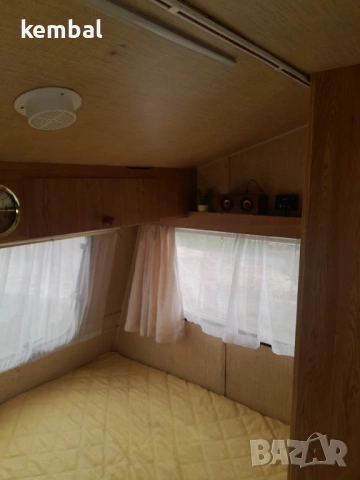 Kip малка каравана - 3,20 метра РЕГИСТРИРАНА, снимка 13 - Каравани и кемпери - 54015639
