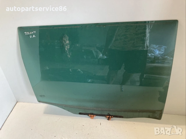 Стъкло за задна дясна врата за Nissan Terrano 3.0D (2005)