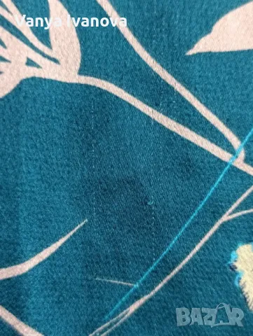 Зелена рокля на цветя с лек ефект на сатен, снимка 4 - Рокли - 50313844