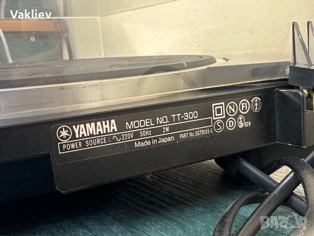 Грамофон Yamaha TT-300 – Belt Drive, японско качество, снимка 8 - Грамофони - 54340321