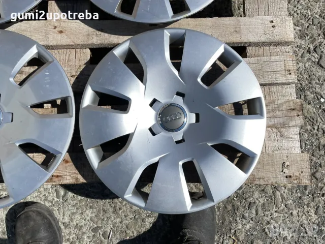 16 цола Тасове за Audi A4 B8 Ауди А4 8K0601147, снимка 2 - Аксесоари и консумативи - 49406839