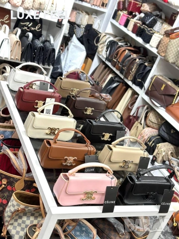 CELINE 💎Дамски Чанти , снимка 2 - Чанти - 54192563