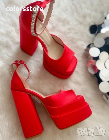 Сандали на ток - червен сатен - VS2