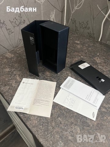 Празна кутия за Samsung Note 8 