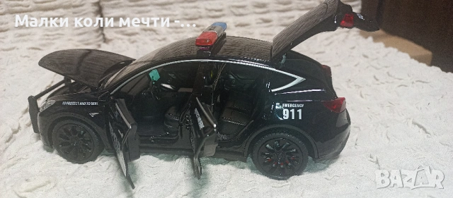 Метални коли - мащаб 1:18 . ЧАСТ 3 , снимка 12 - Колекции - 53126706