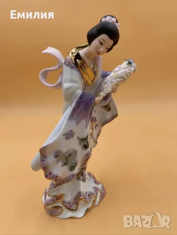 Статуетка "Vision of Beauty" на Bradford Exchange, снимка 2 - Статуетки - 49019274