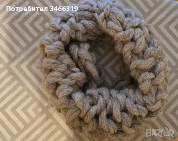 Зимни шалове и ръкавици, снимка 7 - Шалове - 56536134