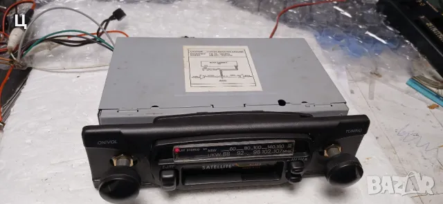 Ретро авто Радиокасетофон Sattelite , снимка 3 - Аксесоари и консумативи - 50335817
