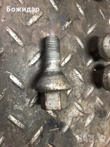 болтове М16/1,5 Рено Ситроен