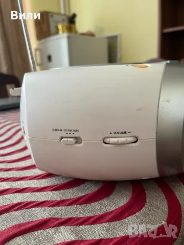 Радиокасетофон с CD Philips, снимка 5 - Радиокасетофони, транзистори - 56129527