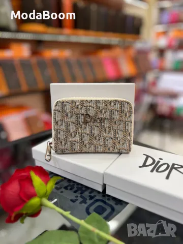 Christian Dior дамски портмонета Различни цветове , снимка 5 - Портфейли, портмонета - 48473710