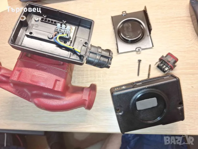  За ремонт или за части циркулационна помпа Grundfos, помпа UPS 2 25-80 180 1x230V 50Hz 9H @A, снимка 10 - Водни помпи - 56183691