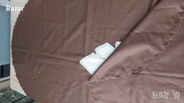 Сет покривка и индивидуални подложки, снимка 7 - Покривки за маси - 37906078