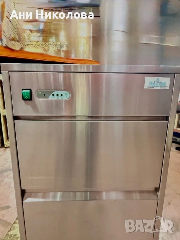 Ледогенератор,вт.употреба, снимка 2 - Хладилници - 53256579