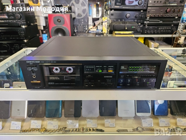 Триглав касетен дек ONKYO Integra TA-2350 В отлично техническо и визуално състояние., снимка 3 - Декове - 52488384
