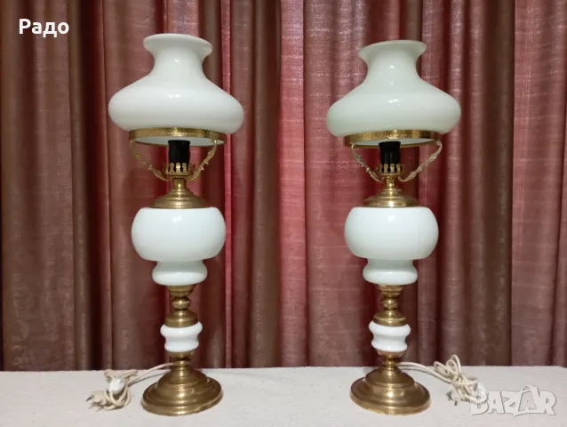 Комплект от две големи старинни красиви лампи - лампа