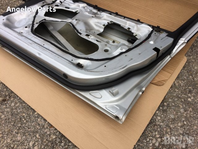 Предна дясна врата за BMW E46 (седан и комби), снимка 12 - Части - 30864396