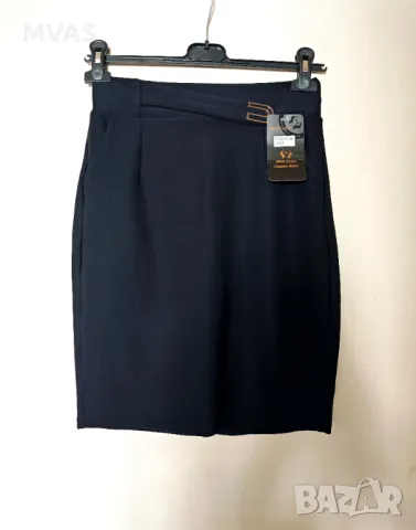 Нова тъмно синя пола с етикет S-M офис полa
