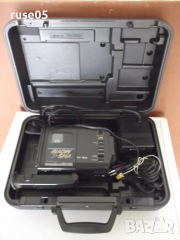 Видеокамера "HITACHI - VM-C30E"