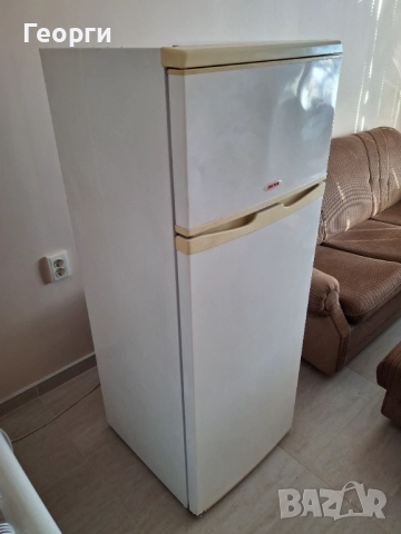 ХЛАДИЛНИК С ФРИЗЕР, снимка 4 - Хладилници - 52972857
