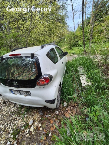 Toyota Aigo , снимка 10 - Автомобили и джипове - 54354022