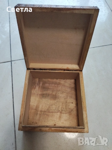 Дървена кутия , снимка 5 - Други ценни предмети - 53241090