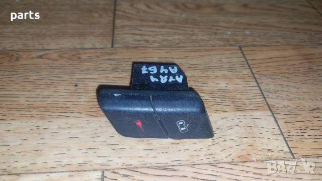 Бутони Централно Заключване Ауди А4 Б7 - 8E1962107 , снимка 2 - Части - 52844307