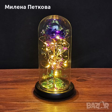 Вечна роза,цвете в стъкленица с лед осветление!Подарък за жена,момиче за 8 март!, снимка 3 - Подаръци за жени - 39846401