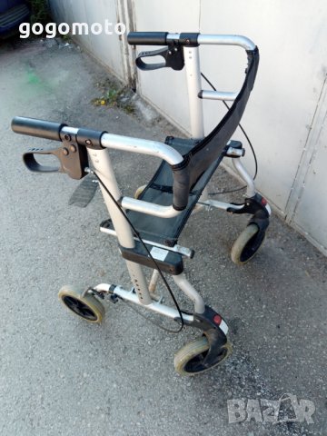Инвалидна АЛУМИНИЕВА количка ролатор, проходилка, за хора в тежко положение,под наем или продажба, снимка 8 - Инвалидни колички - 21370773