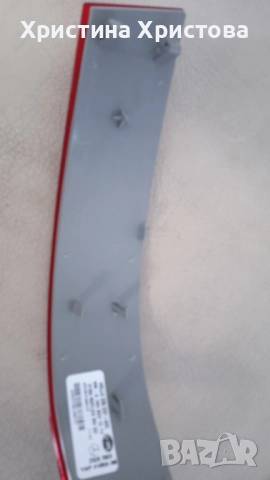 Десен рефлектор Мерцедес ГЛ  164-820-12-74, снимка 2 - Части - 52571579