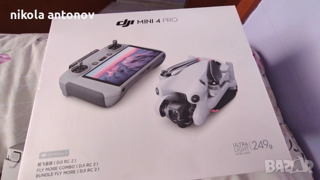 дрон DJI mini 4 pro fly more combo със 128 gb микро СД карта 