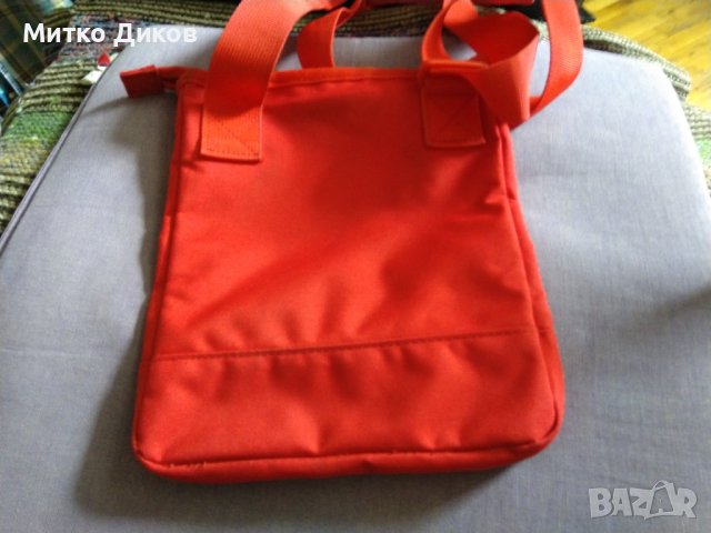 Napapijri маркова чанта промазан плат 47х36см за през рамо, снимка 4 - Чанти - 40726235