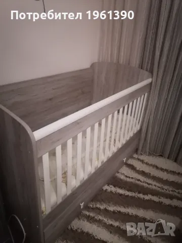 Детско легло +механизъм на люлеене към него матрак, чаршафи и детско корито всичко за 150лв, снимка 4 - Спални и легла - 48501028