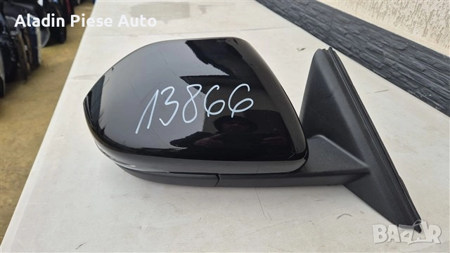 Десно огледало Ford Explorer година 2020 2021 2022 2023 2024 код MB5B17682, MB5B-17682 , снимка 2 - Аксесоари и консумативи - 52836651