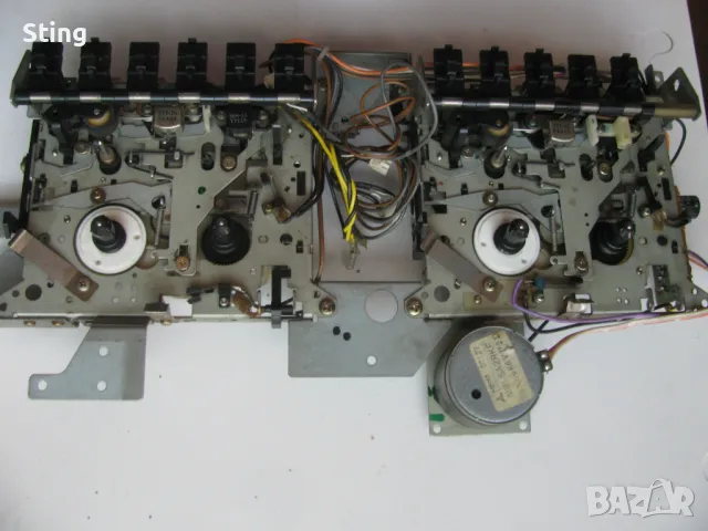 Механика  от Радиокасетофон Hitachi BOOMBOX , за Части, снимка 1
