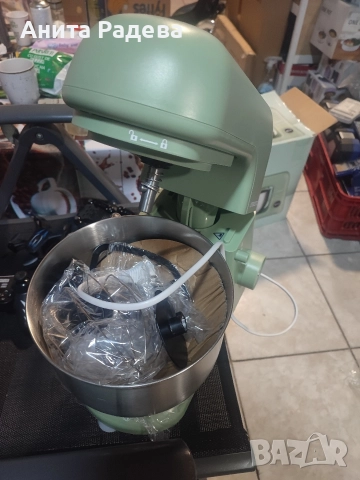 Планетарен миксер, снимка 3 - Миксери - 52926619