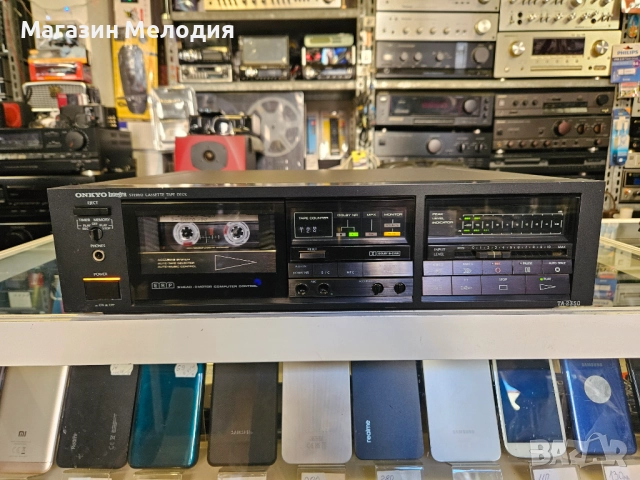 Триглав касетен дек ONKYO Integra TA-2350 В отлично техническо и визуално състояние.