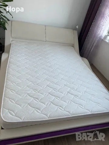 Спалня с матрак и подматрачна рамка , снимка 1